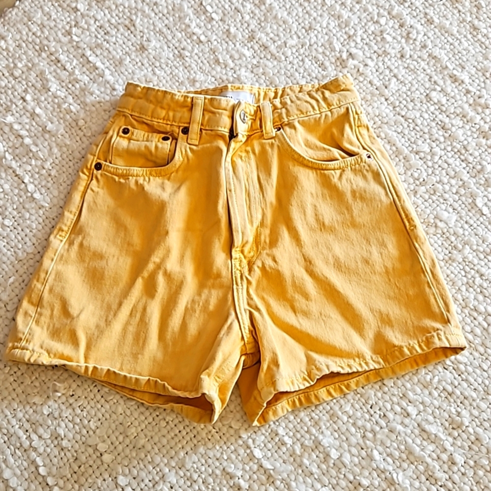 ZARA High Rise Denim Shorts Size 2 / XS